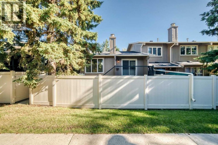 49, 10001 Brookpark Boulevard SW, Calgary, Alberta, T2W3E3