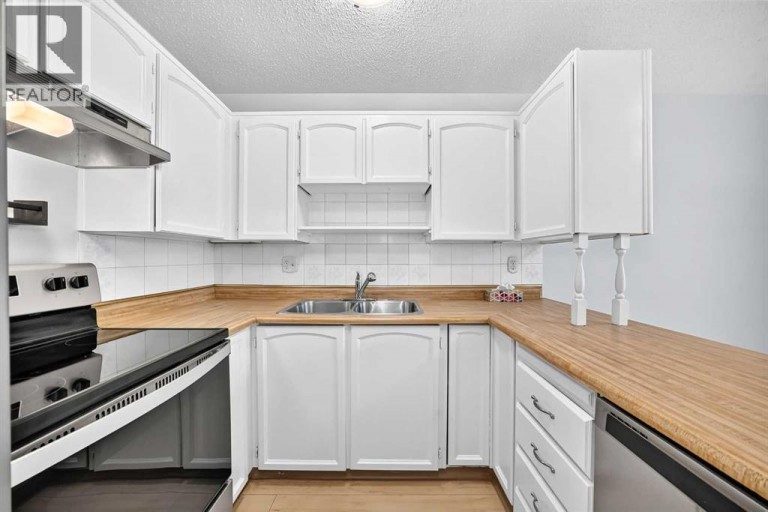 49, 10001 Brookpark Boulevard SW, Calgary, Alberta, T2W3E3