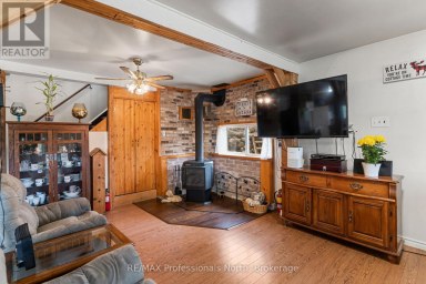 1024 RANTA TRAIL Minden Hills (Snowdon) Ontario photo 16