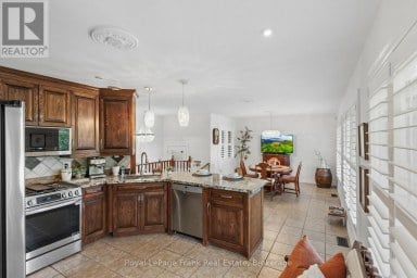 4200 COURTICE ROAD N Clarington (Courtice) Ontario photo 12