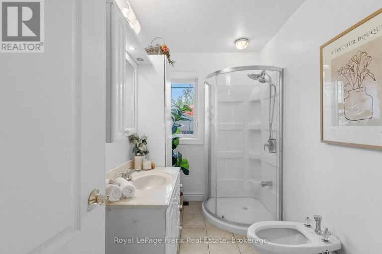 4200 COURTICE ROAD N, Clarington (Courtice), Ontario, L1E0K8