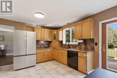 378 HARRINGTON ROAD Quinte West (Sidney Ward) Ontario photo 12