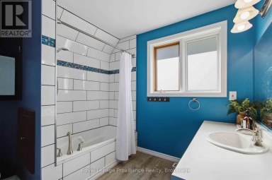 378 HARRINGTON ROAD Quinte West (Sidney Ward) Ontario photo 16