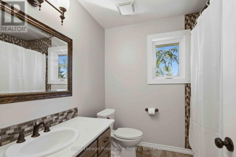 378 HARRINGTON ROAD, Quinte West (Sidney Ward), Ontario, K0K2C0