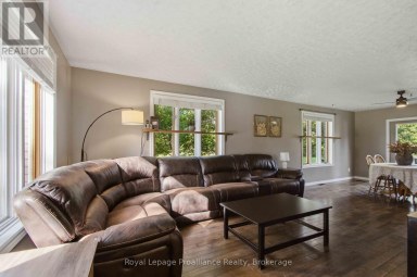 378 HARRINGTON ROAD Quinte West (Sidney Ward) Ontario photo 7