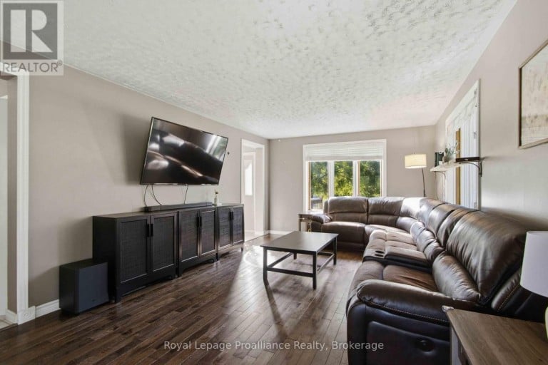 378 HARRINGTON ROAD, Quinte West (Sidney Ward), Ontario, K0K2C0