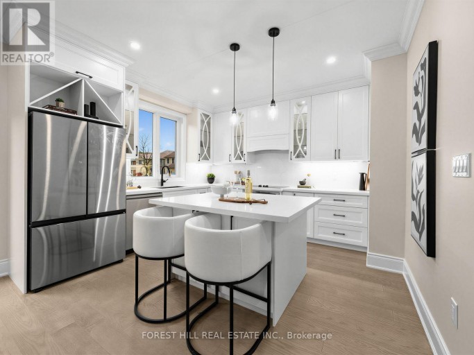 1 CRANSWICK LANE, Ajax (Central), Ontario, L1S0H8
