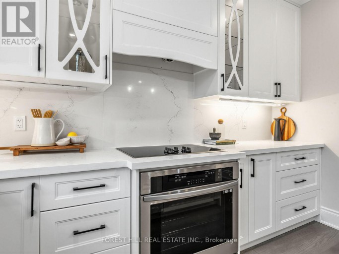1 CRANSWICK LANE, Ajax (Central), Ontario, L1S0H8