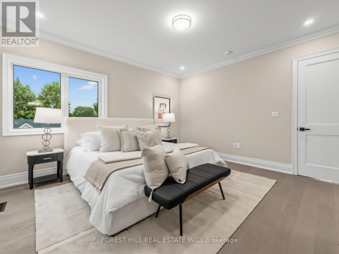 1 CRANSWICK LANE, Ajax (Central), Ontario, L1S0H8