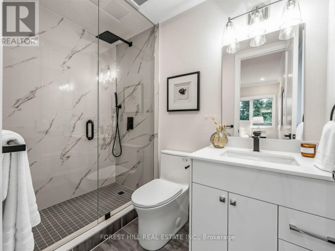 1 CRANSWICK LANE, Ajax (Central), Ontario, L1S0H8