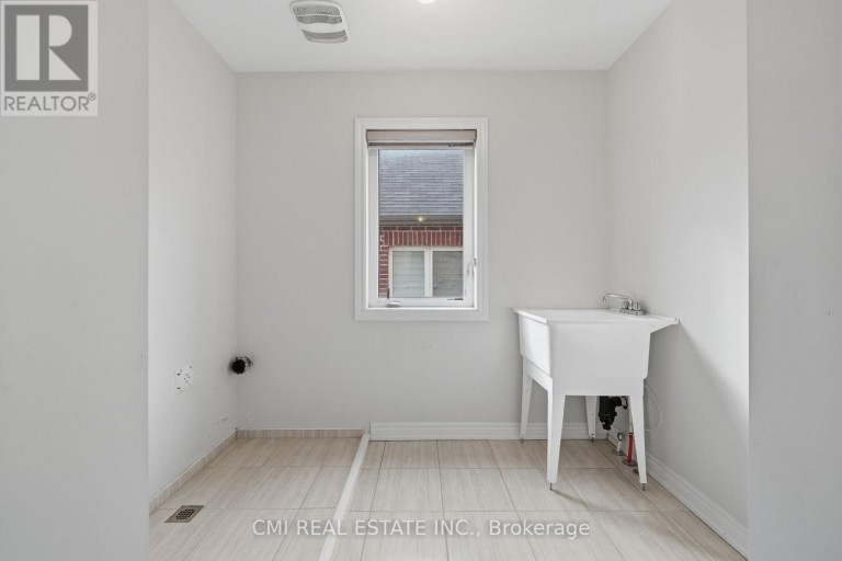 1659 EMBERTON WAY, Innisfil, Ontario, L9S0N4