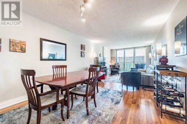 1102 - 812 BURNHAMTHORPE ROAD Toronto (Markland Wood) Ontario photo 19