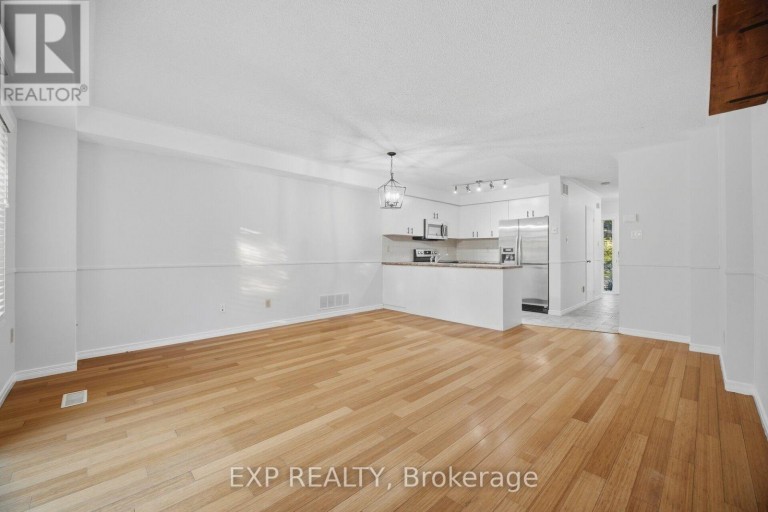 3103 AUGUSTA DRIVE, Mississauga (Meadowvale), Ontario, L5N5P6