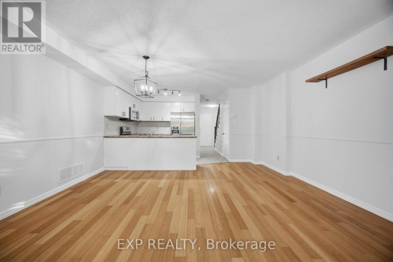 3103 AUGUSTA DRIVE, Mississauga (Meadowvale), Ontario, L5N5P6