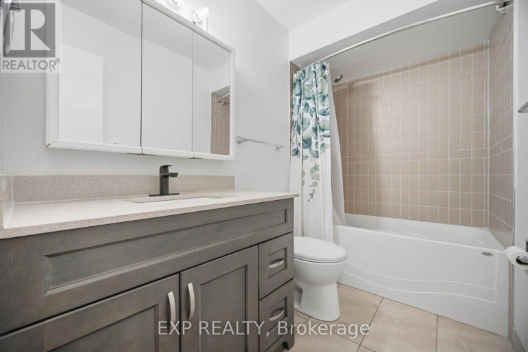 3103 AUGUSTA DRIVE, Mississauga (Meadowvale), Ontario, L5N5P6