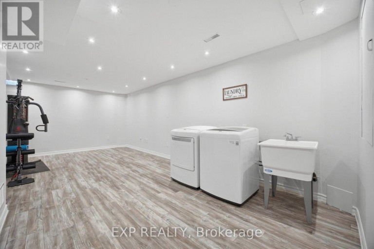 3103 AUGUSTA DRIVE, Mississauga (Meadowvale), Ontario, L5N5P6
