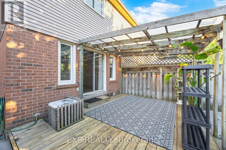 3103 AUGUSTA DRIVE, Mississauga (Meadowvale), Ontario, L5N5P6