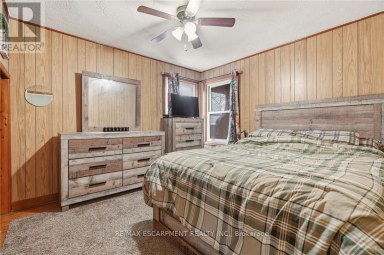 66 EAST 32ND STREET Hamilton (Raleigh) Ontario photo 11