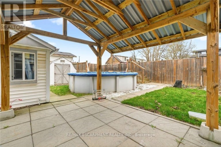 66 EAST 32ND STREET, Hamilton (Raleigh), Ontario, L8V3R9