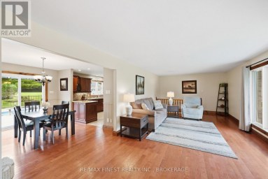 1199 COUNTY ROAD 2 Leeds and the Thousand Islands Ontario photo 10