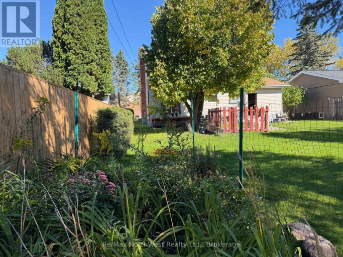 913 BANTA BOULEVARD, Fort Frances, Ontario, P9A3N7