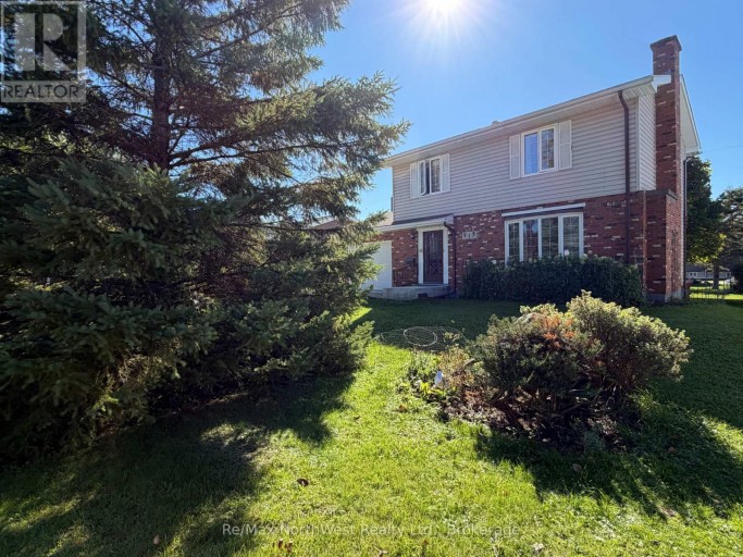 913 BANTA BOULEVARD, Fort Frances, Ontario, P9A3N7