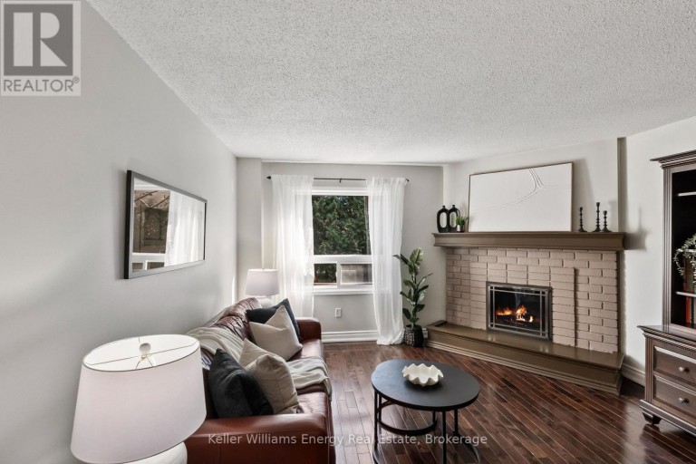 523 PALMTREE CRESCENT, Oshawa (Eastdale), Ontario, L1K2H2