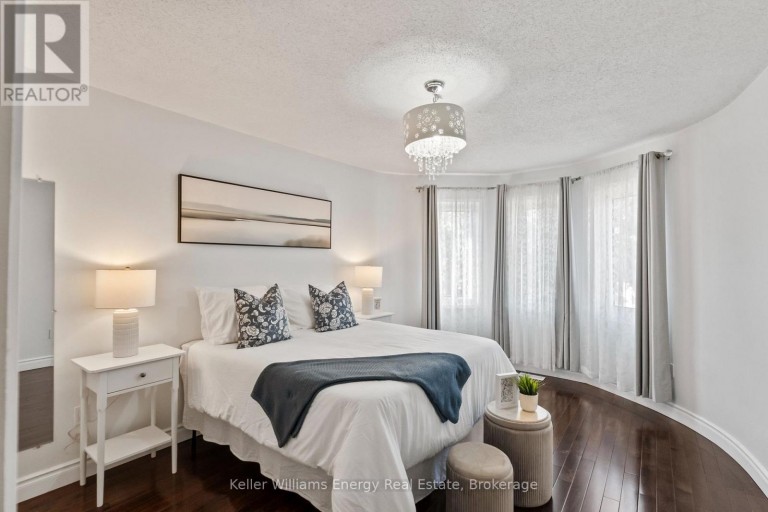 523 PALMTREE CRESCENT, Oshawa (Eastdale), Ontario, L1K2H2