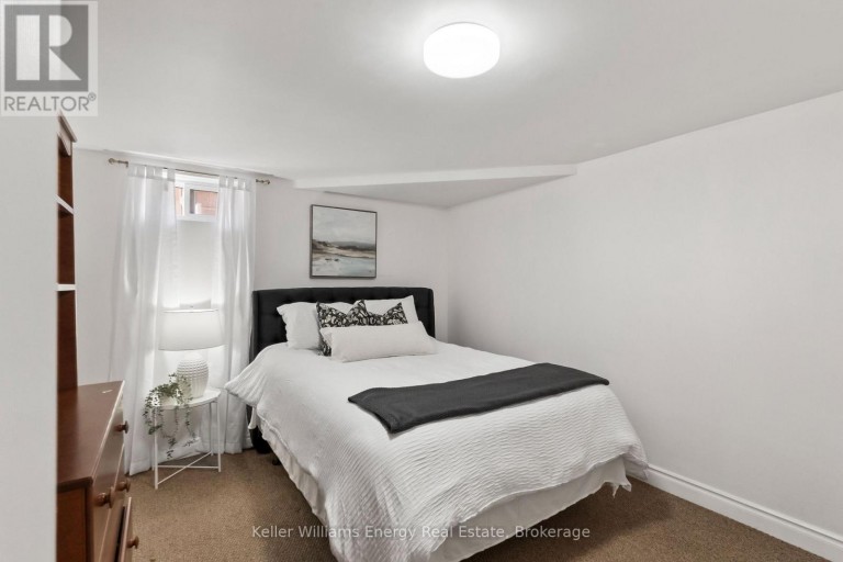 523 PALMTREE CRESCENT, Oshawa (Eastdale), Ontario, L1K2H2