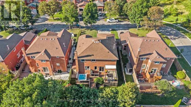 523 PALMTREE CRESCENT, Oshawa (Eastdale), Ontario, L1K2H2
