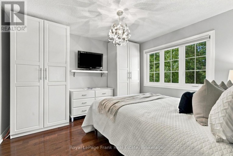 58 PARNELL CRESCENT, Whitby (Pringle Creek), Ontario, L1R2L5