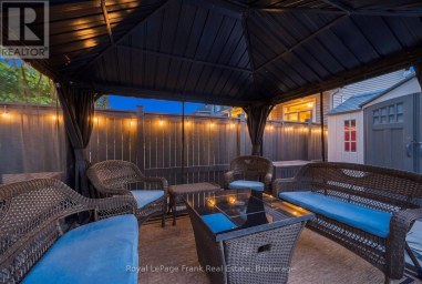 58 PARNELL CRESCENT Whitby (Pringle Creek) Ontario photo 41