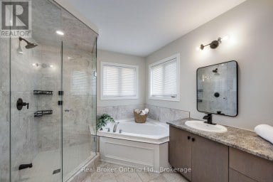 110 SUMERSFORD DRIVE Clarington (Bowmanville) Ontario photo 28