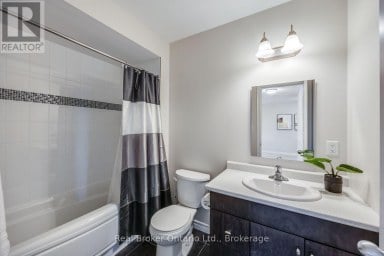 110 SUMERSFORD DRIVE Clarington (Bowmanville) Ontario photo 34