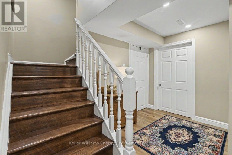 760 SUNDANCE CIRCLE, Oshawa (Northglen), Ontario, L1J8B7