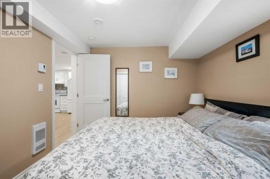 4116 Brisebois Drive NW Calgary Alberta photo 30