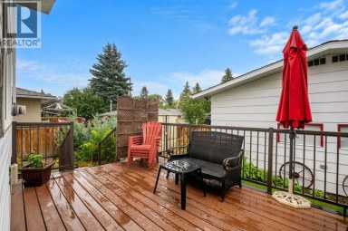4116 Brisebois Drive NW Calgary Alberta photo 33