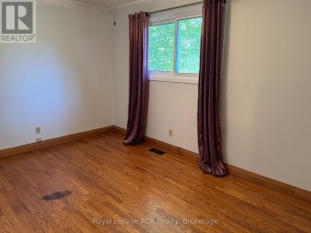 105 MAPLE GROVE LANE Georgian Bluffs Ontario photo 12