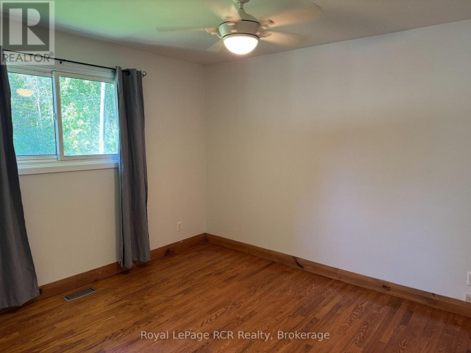 105 MAPLE GROVE LANE, Georgian Bluffs, Ontario, N4K0G2