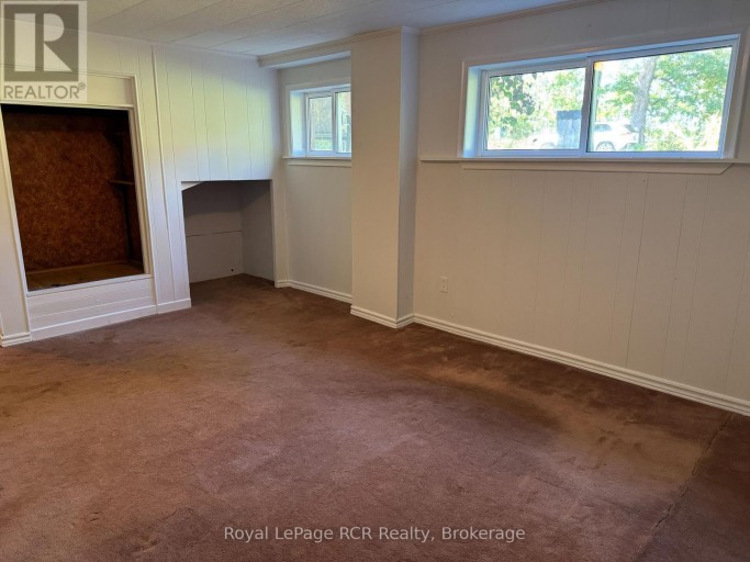 105 MAPLE GROVE LANE, Georgian Bluffs, Ontario, N4K0G2