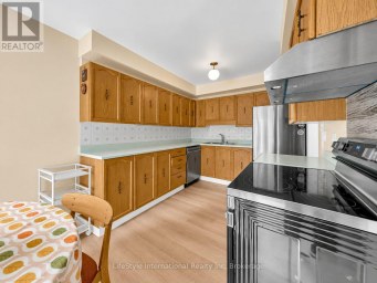 35 - 375 HOLIDAY INN DRIVE Cambridge Ontario photo 8