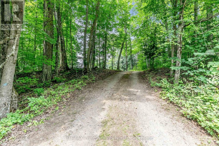 1813 KASHAGAWIGAMOG LAKE ROAD, Minden Hills (Minden), Ontario, K0M2K0