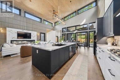 144 WALLIS DRIVE Peterborough (Monaghan Ward 2) Ontario photo 13