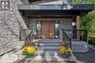 144 WALLIS DRIVE Peterborough (Monaghan Ward 2) Ontario photo 2