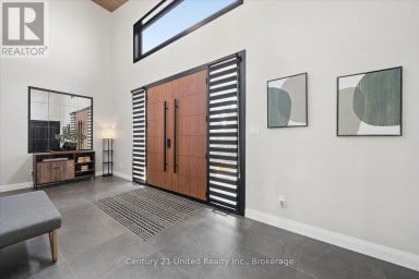 144 WALLIS DRIVE Peterborough (Monaghan Ward 2) Ontario photo 3