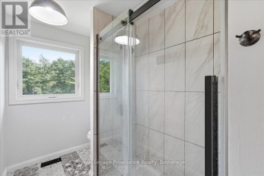 10389 41 HIGHWAY Addington Highlands (Addington Highlands) Ontario photo 17