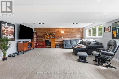 10389 41 HIGHWAY Addington Highlands (Addington Highlands) Ontario photo 23