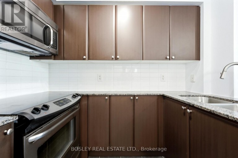 633 - 525 WILSON AVENUE, Toronto (Clanton Park), Ontario, M3H0A7