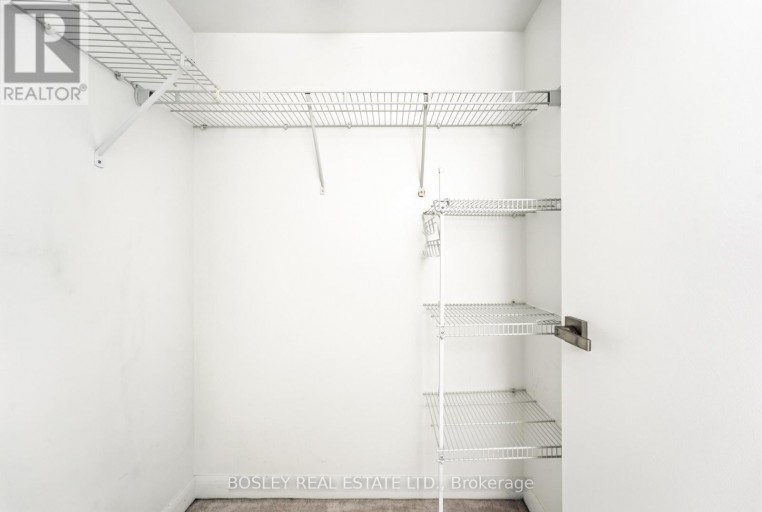 633 - 525 WILSON AVENUE, Toronto (Clanton Park), Ontario, M3H0A7