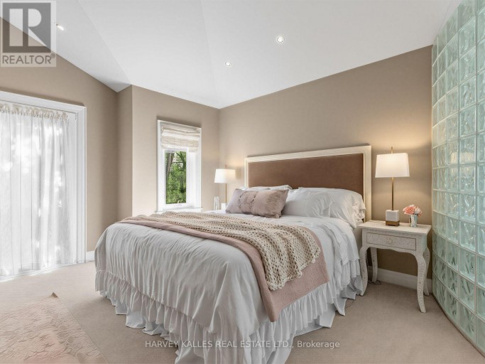 397 BROOKE AVENUE, Toronto (Bedford Park-Nortown), Ontario, M5M2L5